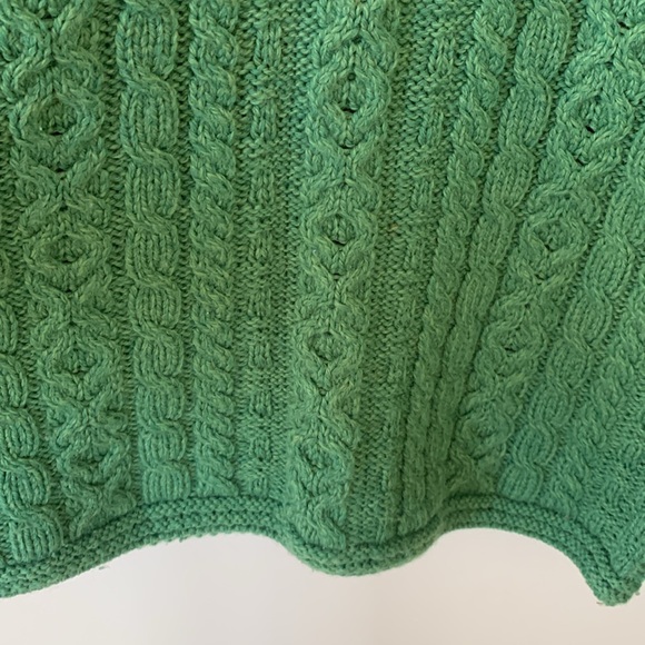 Vintage Carraig Donn Women’s Green Sweater Merino Wool Ireland SZ S cable knit - Picture 5 of 6